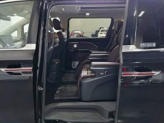 Hongqi HQ9 2.0T Edition - фото 15