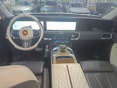 Hongqi E-HS9 510km Edition - фото 10