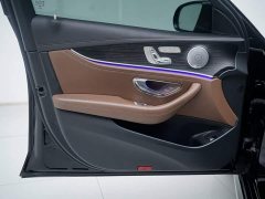 Mercedes-Benz E 300 L Luxury Version - фото 14