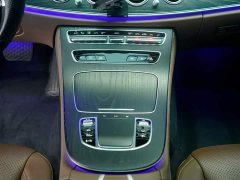 Mercedes-Benz E 300 L Luxury Version - фото 18