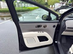 Li Auto i8 Edition - фото 11