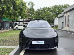Li Auto i8 Edition - фото 2