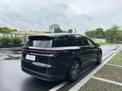 Li Auto i8 Edition - фото 6