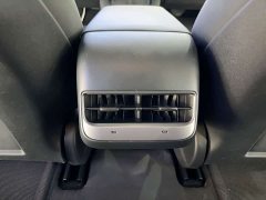 Tesla Model 3 Standard Range Edition 3D1 - фото 16