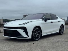 Lynk & Co 03 2.0TD DCTHalo - фото 1