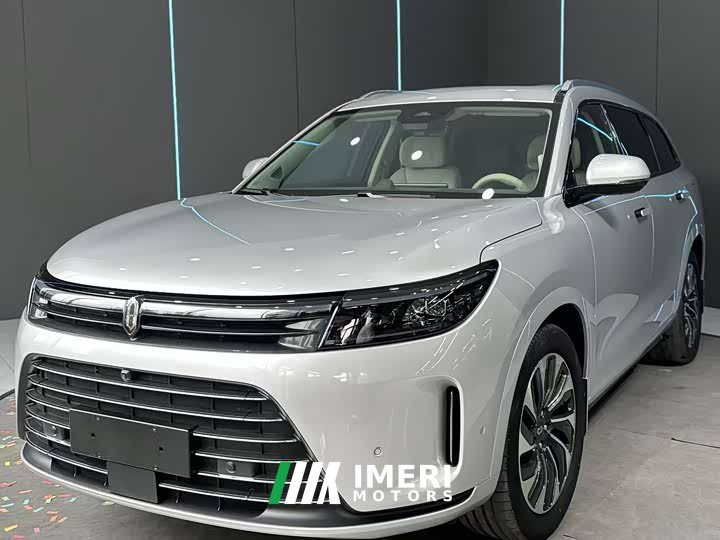 AITO M7 1.5T Plus Edition 5 - автомобиль из Китая