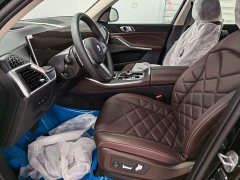 BMW X5 xDrive 30Li Deluxe VersionM - фото 3