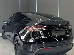 Tesla Model Y Edition - фото 8