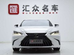 Lexus ES 300h Edition - фото 2