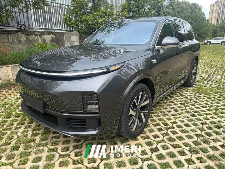 Li Auto L8 Air - автомобиль из Китая