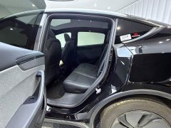 Tesla Model Y Edition - фото 12
