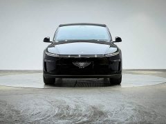 Tesla Model Y Edition - фото 4