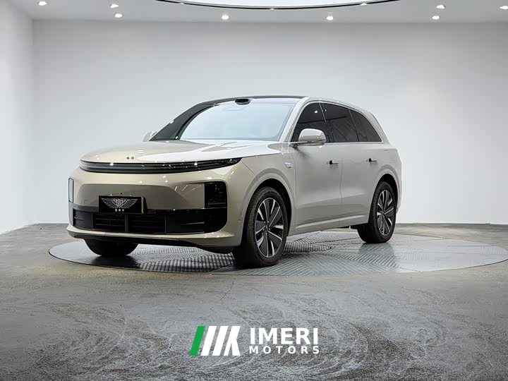 Li Auto L6 Pro Edition - автомобиль из Китая