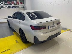 BMW 3 330Li M - фото 5