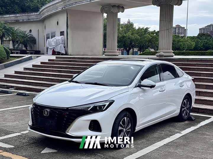 Changan PLUS NE 1.4T GDI DCTFlagship Version - автомобиль из Китая