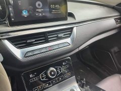 Hongqi H5 1.8T Edition - фото 9