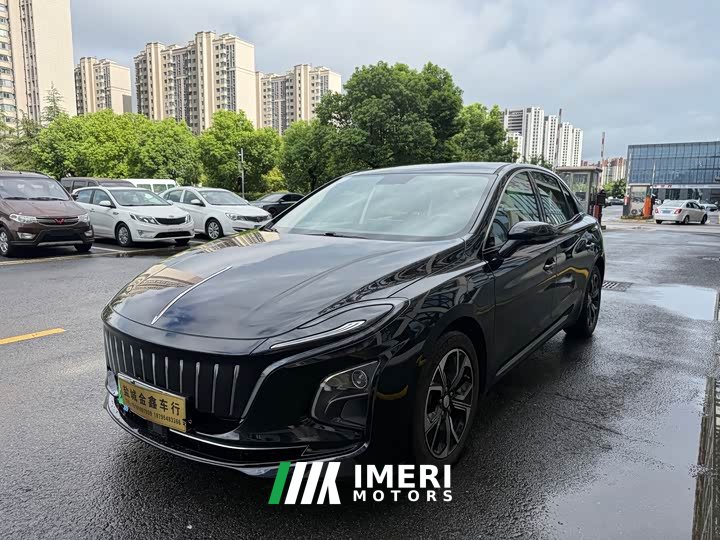 Hongqi E-QM5 Edition - автомобиль из Китая