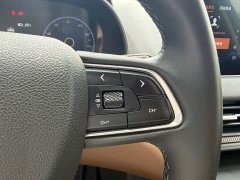 Hongqi E-QM5 Edition - фото 13