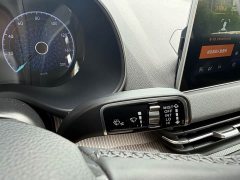Hongqi E-QM5 Edition - фото 17
