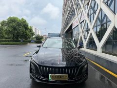 Hongqi E-QM5 Edition - фото 2
