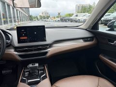 Hongqi E-QM5 Edition - фото 8