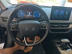 Hongqi E-QM5 Edition - фото 11