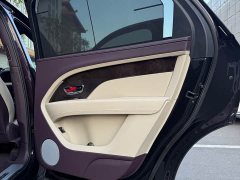 Bentley Bentayga 4.0T V8 long wheelbase version - фото 10