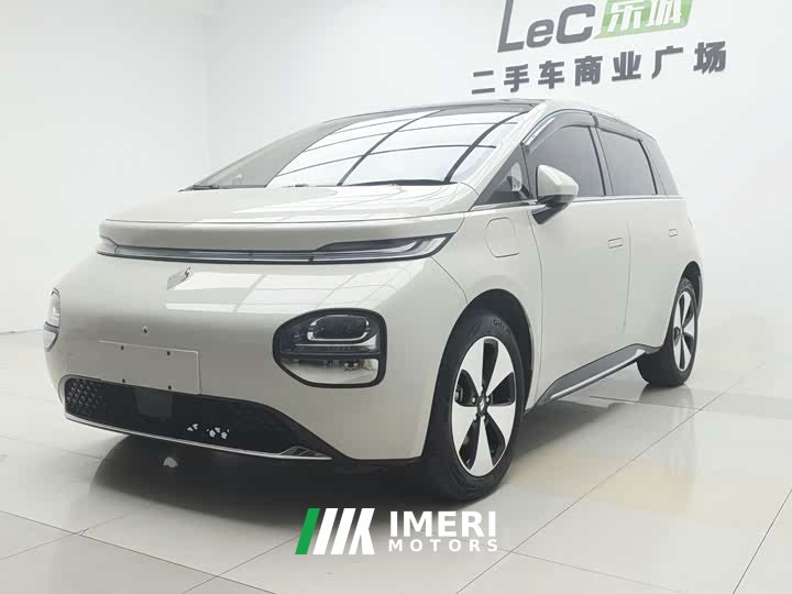 Baojun 460 Max - автомобиль из Китая