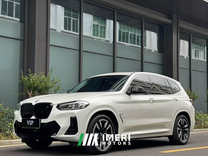 BMW iX3 2023 leading - автомобиль из Китая