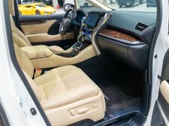 Toyota 2.5L Luxury Edition - фото 10