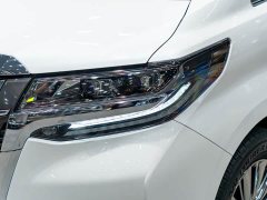 Toyota 2.5L Luxury Edition - фото 6