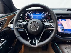 Mercedes-Benz E-Class New Energy 2024 E 350 e L plug-in hybrid sports sedan - фото 10