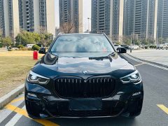 BMW X5 xDrive30i M - фото 2