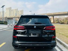 BMW X5 xDrive30i M - фото 6