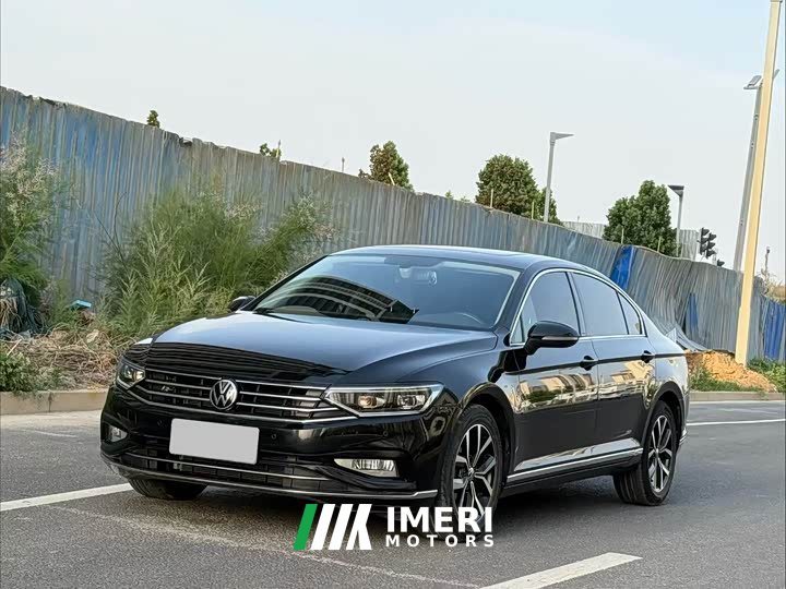 Volkswagen 330TSI DSG Version
