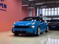 Lynk & Co 03 2.0TD Pro - фото 1