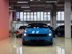 Lynk & Co 03 2.0TD Pro - фото 2