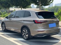 Volkswagen 330TSI Luxury Edition - фото 6