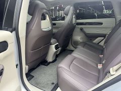 Leapmotor C11 EREV 285 Edition - фото 6