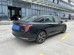 Hongqi E-QM5 450km Edition - фото 6