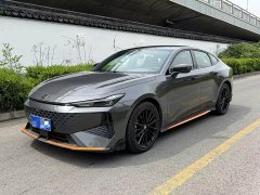 Changan UNI-V 1.5T Premium Version - фото 1