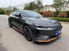 Changan UNI-V 1.5T Premium Version - фото 3