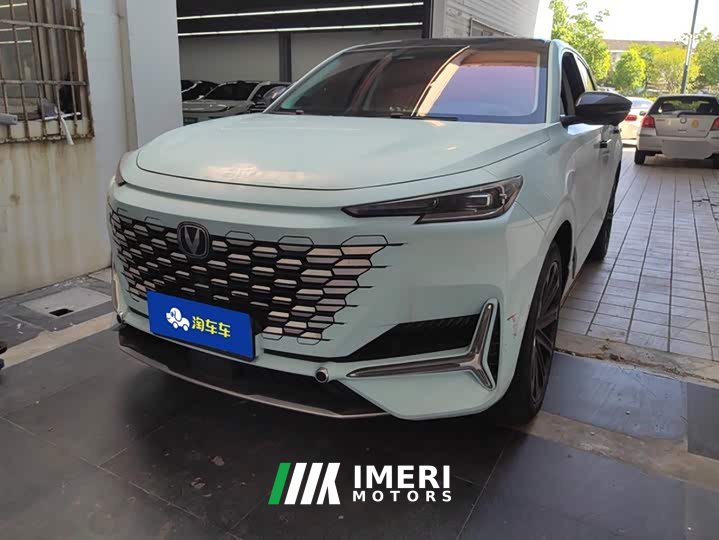 Changan UNI-K 2.0T Premium Version - автомобиль из Китая