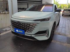 Changan UNI-K 2.0T Premium Version - фото 1