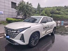 Changan UNI-Z 1.5T Premium Version - фото 1