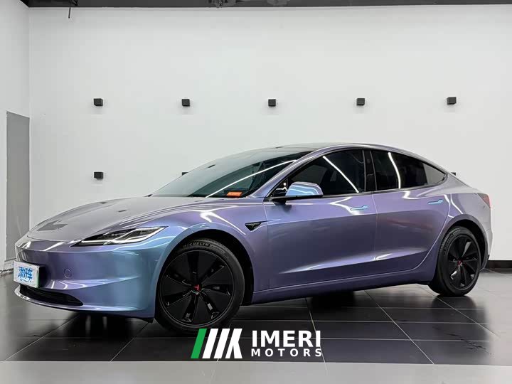 Tesla Model 3 Edition