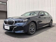 BMW i5 eDrive 35L M - фото 2