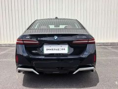 BMW i5 eDrive 35L M - фото 7