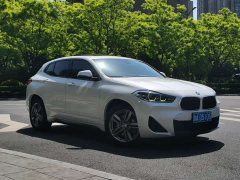 BMW X2 sDrive25i M Off-Road Package - фото 3