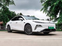 Geely Galaxy Starship 8 130km EM-P Starship Edition - фото 3
